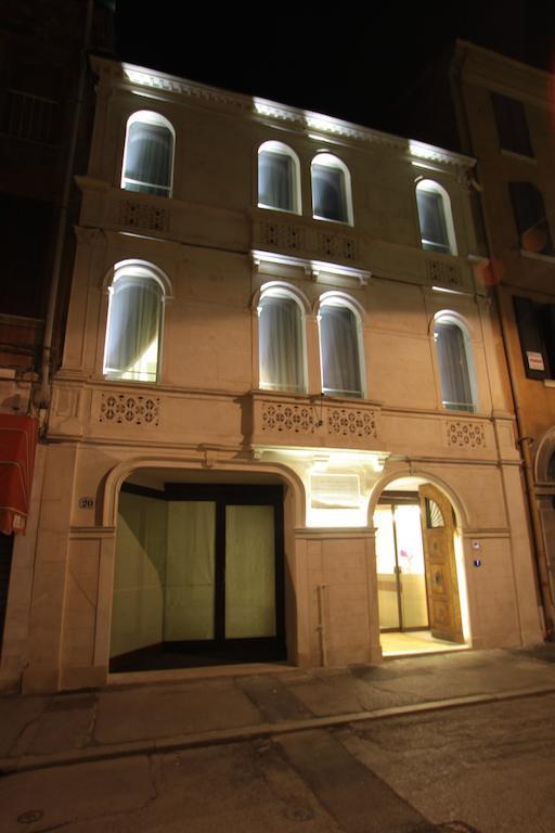 Borgoleoni 18 - And Breakfast Bed & Breakfast