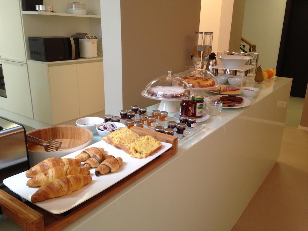 Bed & Breakfast Borgoleoni 18 - And Breakfast 2*